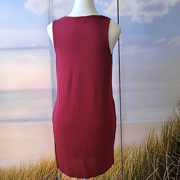 Brigitte Bailey Flattering Flowy Modal Pocket Dress - Picture 3 of 9